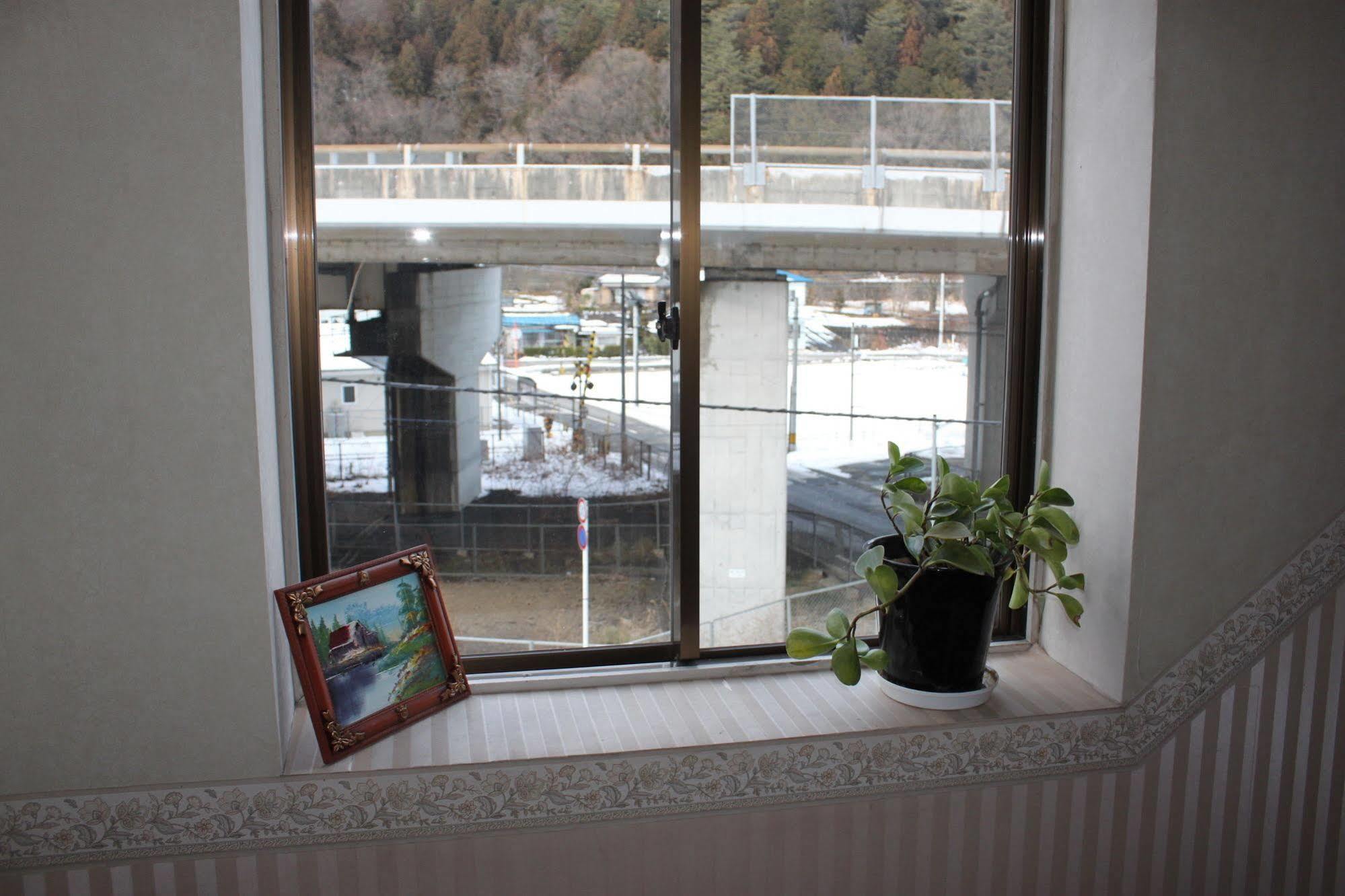 Business Hotel Fujimi Fujiyoshida Luaran gambar
