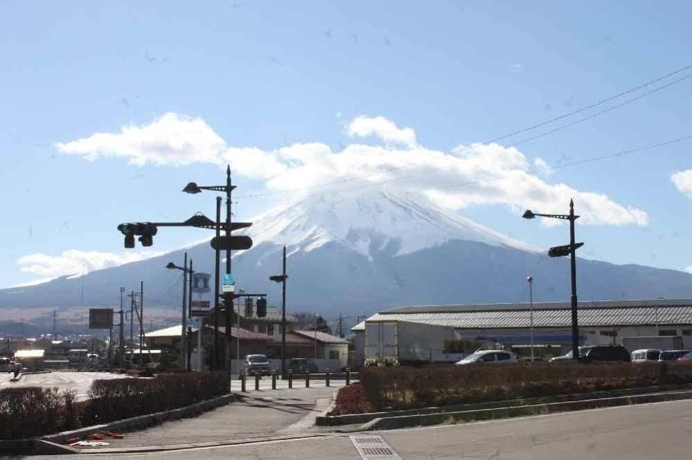 Business Hotel Fujimi Fujiyoshida Luaran gambar