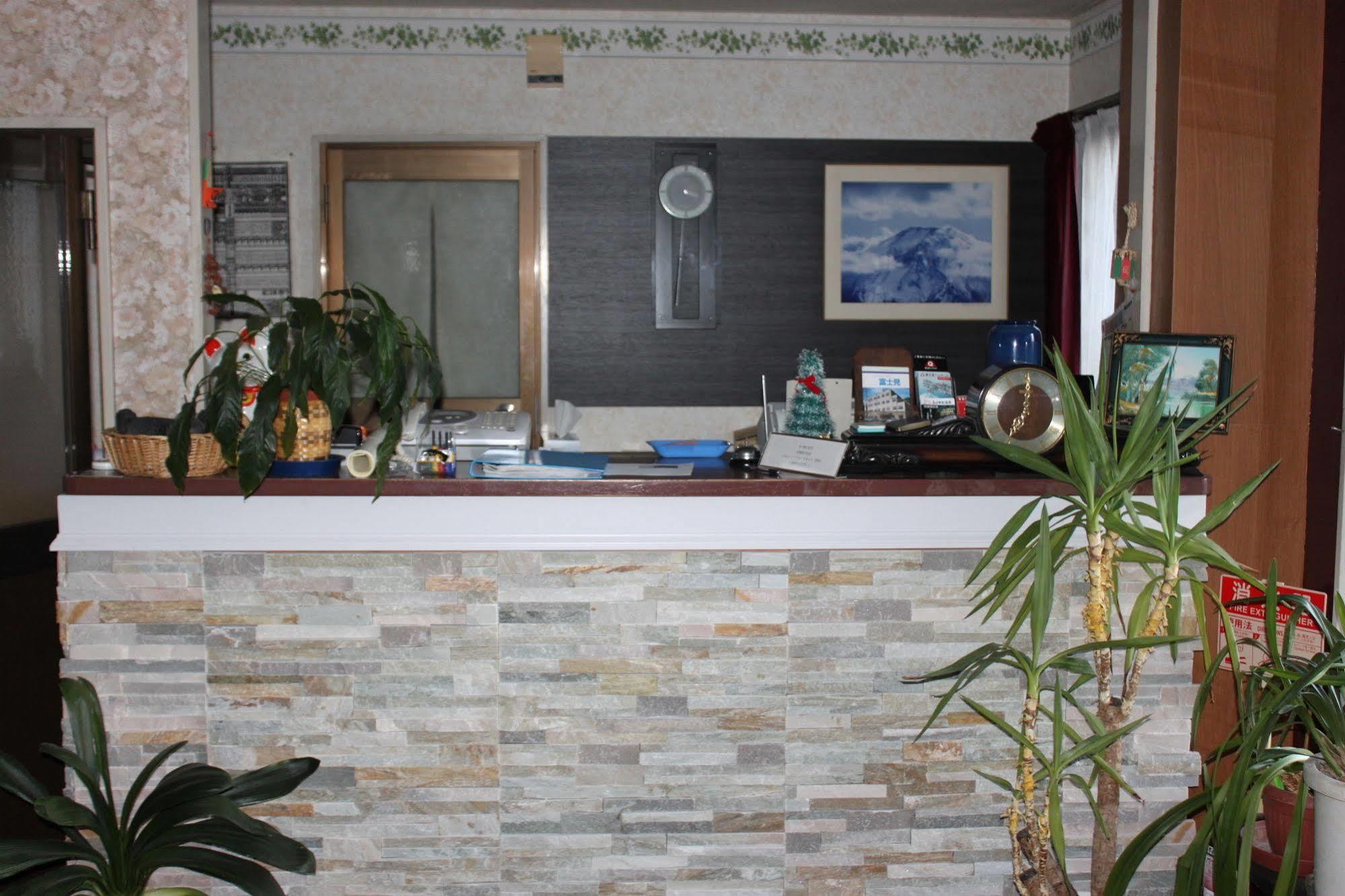 Business Hotel Fujimi Fujiyoshida Luaran gambar